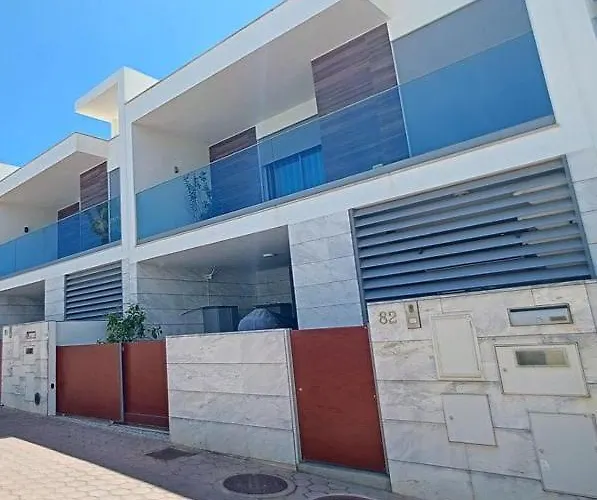 Casa Sunset בית נופש *