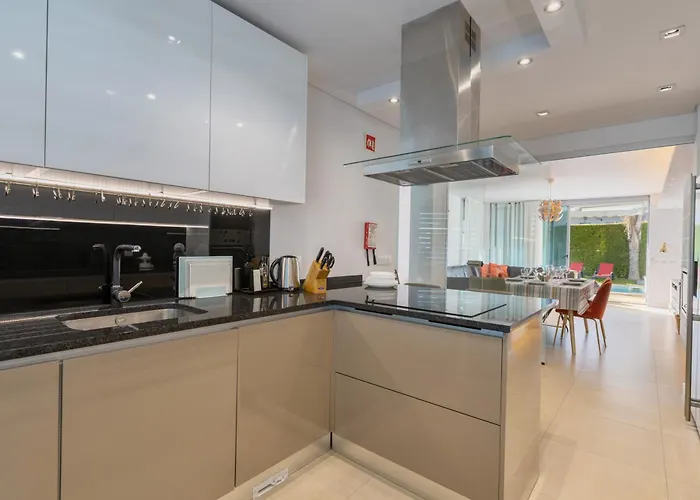 בית נופש Casa Sunset אלבופיירה